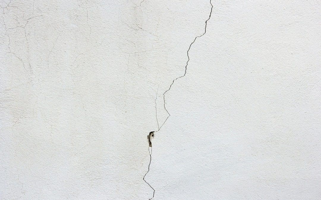 Common Signs of Structural Problems in a Home